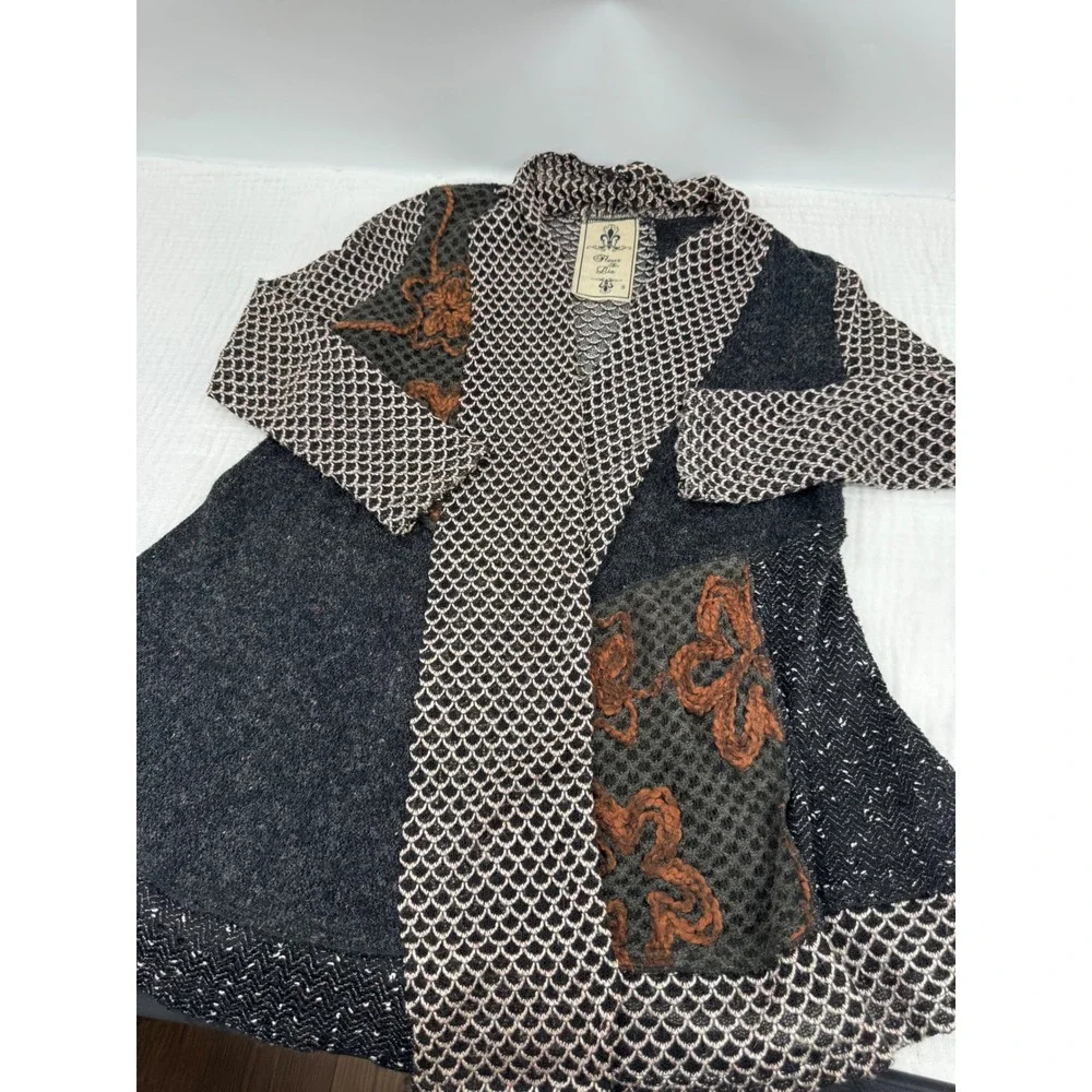 Fleur De Lis Cardigan Black Knit Yarn Patchwork Boho Floral Open Front Size S